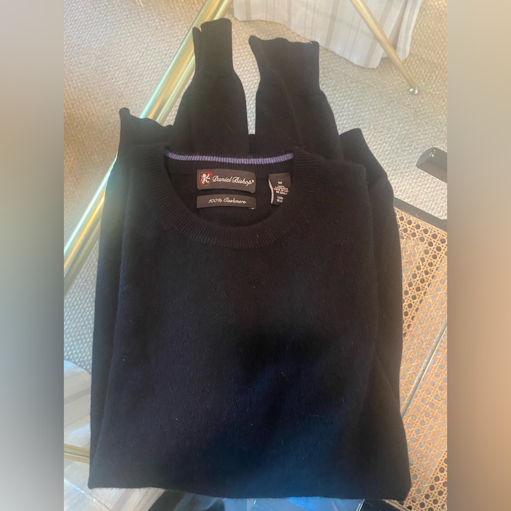 Daniel bishop 100% cashmere crew neck sweater